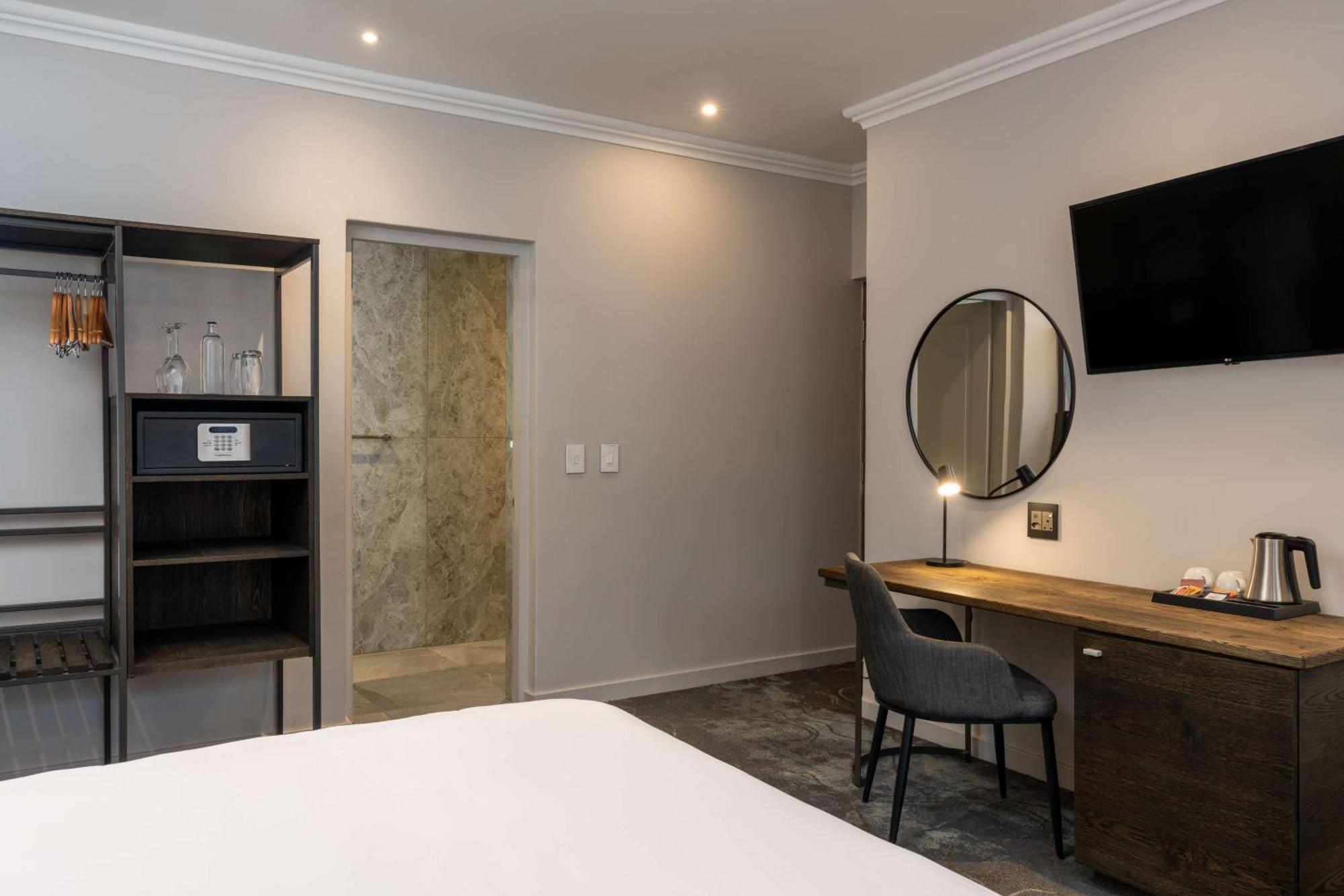 Radisson Hotel And Convention Centre Or Tambo Airport Johannesburg Exteriör bild